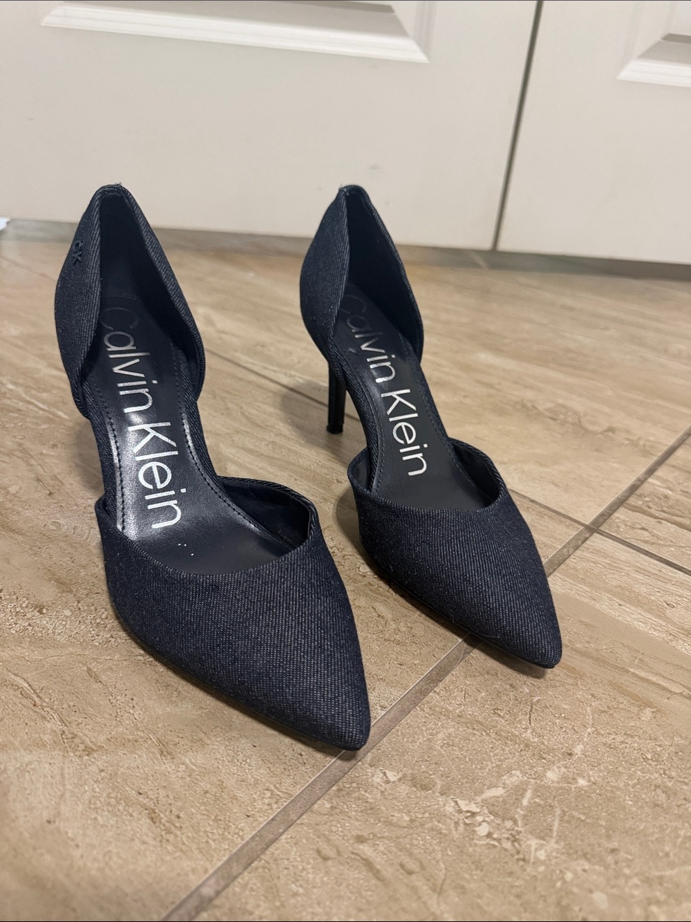 Calvin Klein Denim Gloria pointed pumps heels